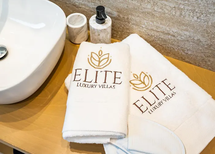 Elite Luxury Villa *