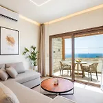Elite Luxury *
