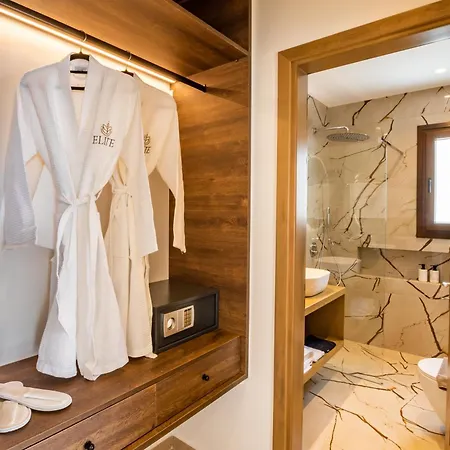 Willa Elite Luxury