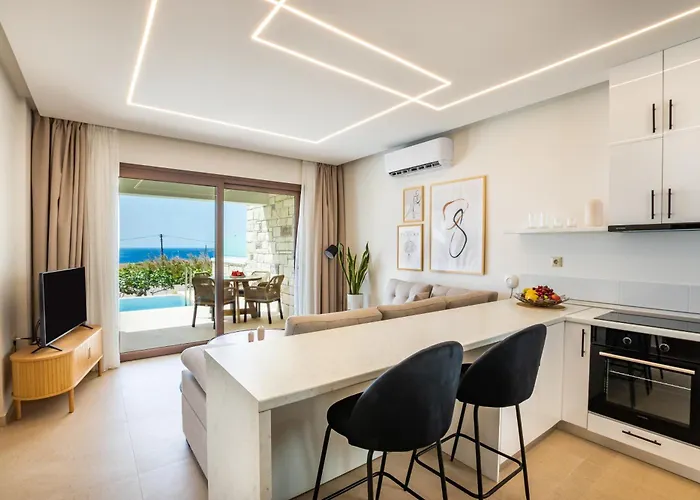 Elite Luxury Afiartis